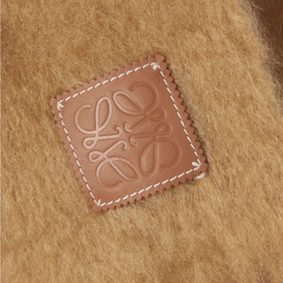 Loewe mohair and wool scarf - Picture 3 of 3